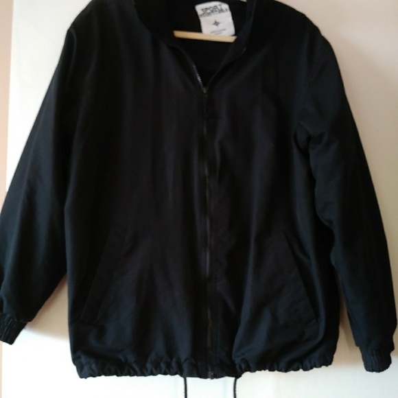 Sport Essentials - Picture 2 of 5